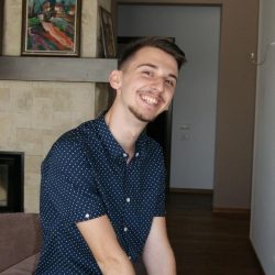 74659521_688890235280059_8517140868157180443_n